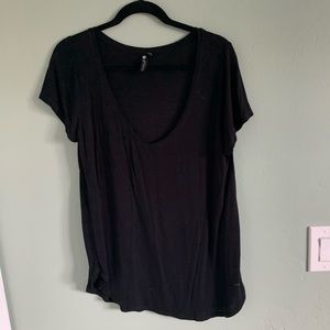 black cotton top M